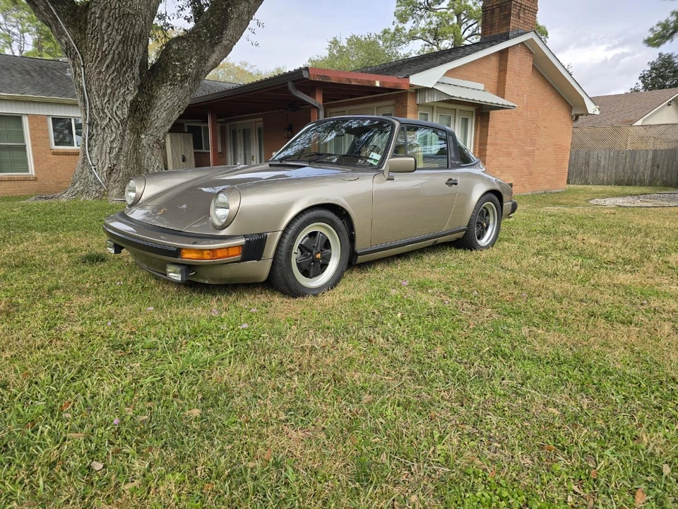 1982 Porsche 911 Carrera SC - Image 11 of 31