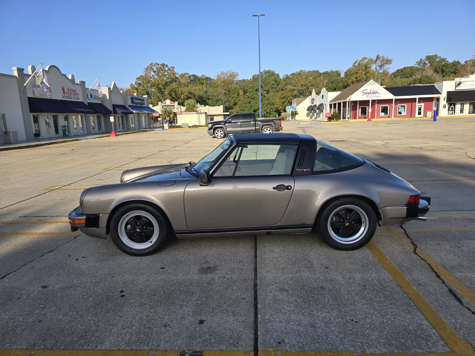 1982 Porsche 911 Carrera SC - Image 16 of 31