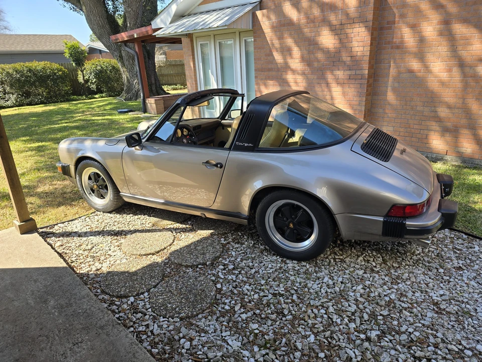1982 Porsche 911 Carrera SC - Image 13 of 31