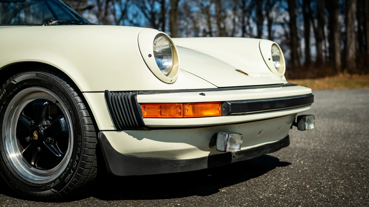 1982 Porsche 911 Carrera SC - Image 11 of 31