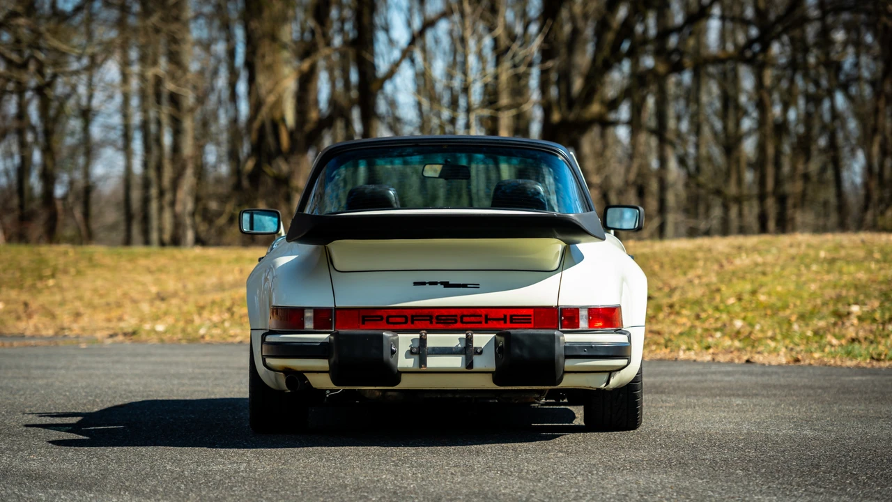 1982 Porsche 911 Carrera SC - Image 7 of 31