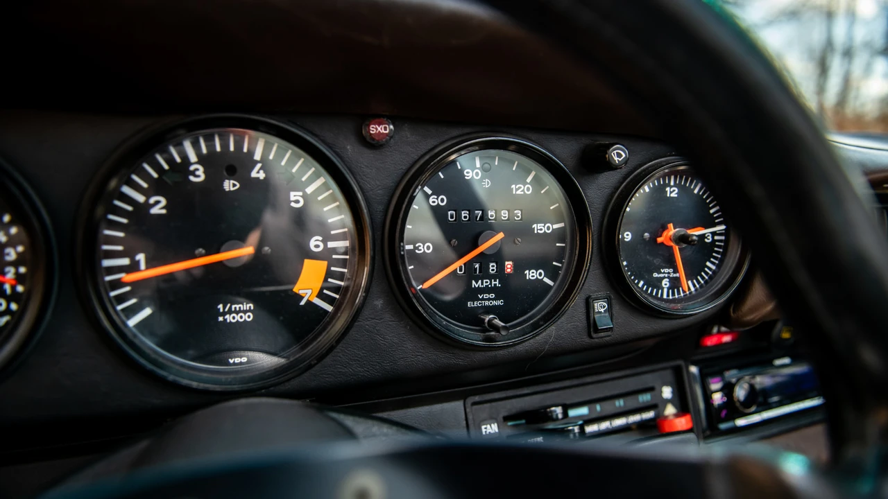 1982 Porsche 911 Carrera SC - Image 25 of 31