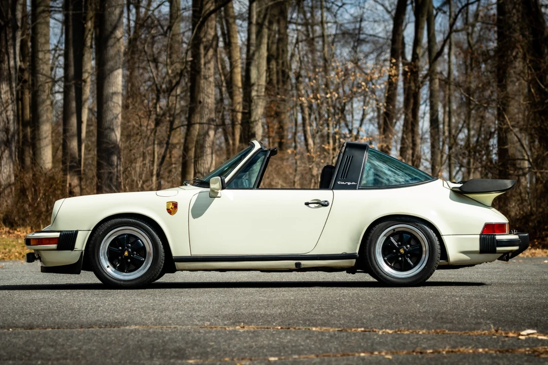 1982 Porsche 911 Carrera SC - Image 9 of 31