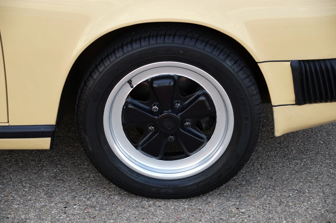 1982 Porsche 911 Carrera SC - Image 28 of 31