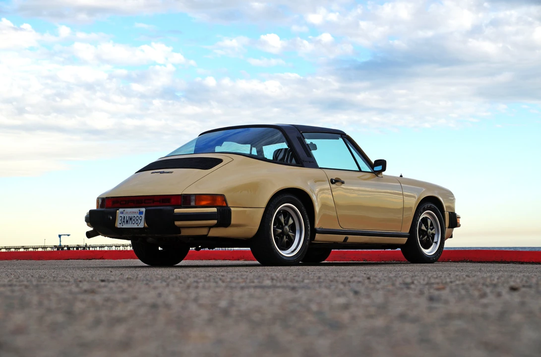 1982 Porsche 911 Carrera SC - Image 10 of 31