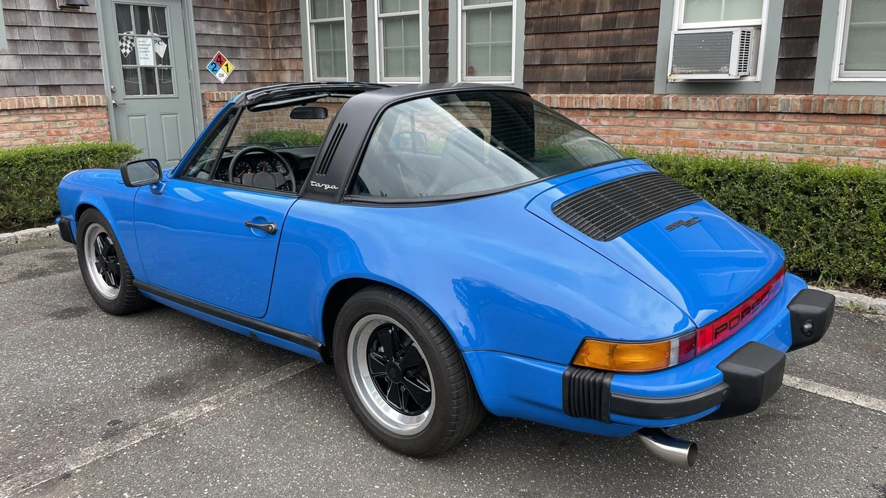 1982 Porsche 911 Carrera SC - Image 16 of 31