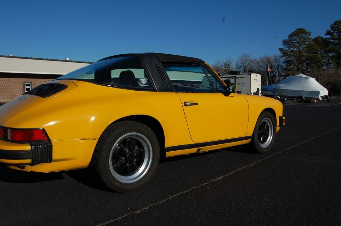 1982 Porsche 911 Carrera SC - Image 12 of 31