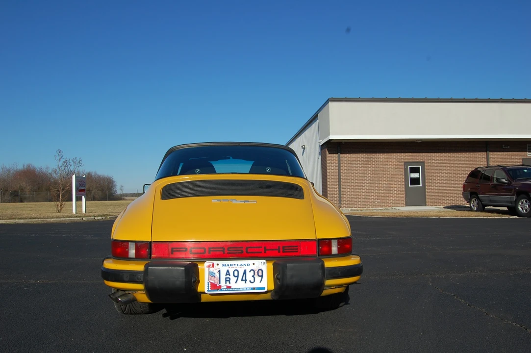 1982 Porsche 911 Carrera SC - Image 10 of 31