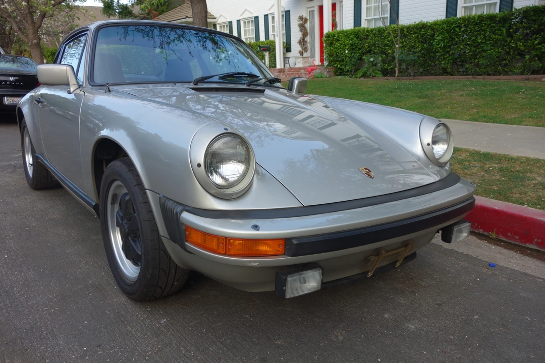 1982 Porsche 911 Carrera SC - Image 10 of 31