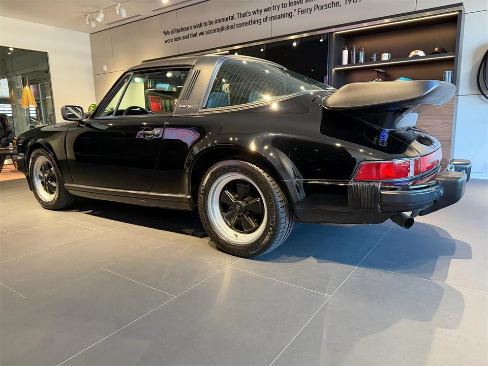 1982 Porsche 911 Carrera SC - Image 6 of 30