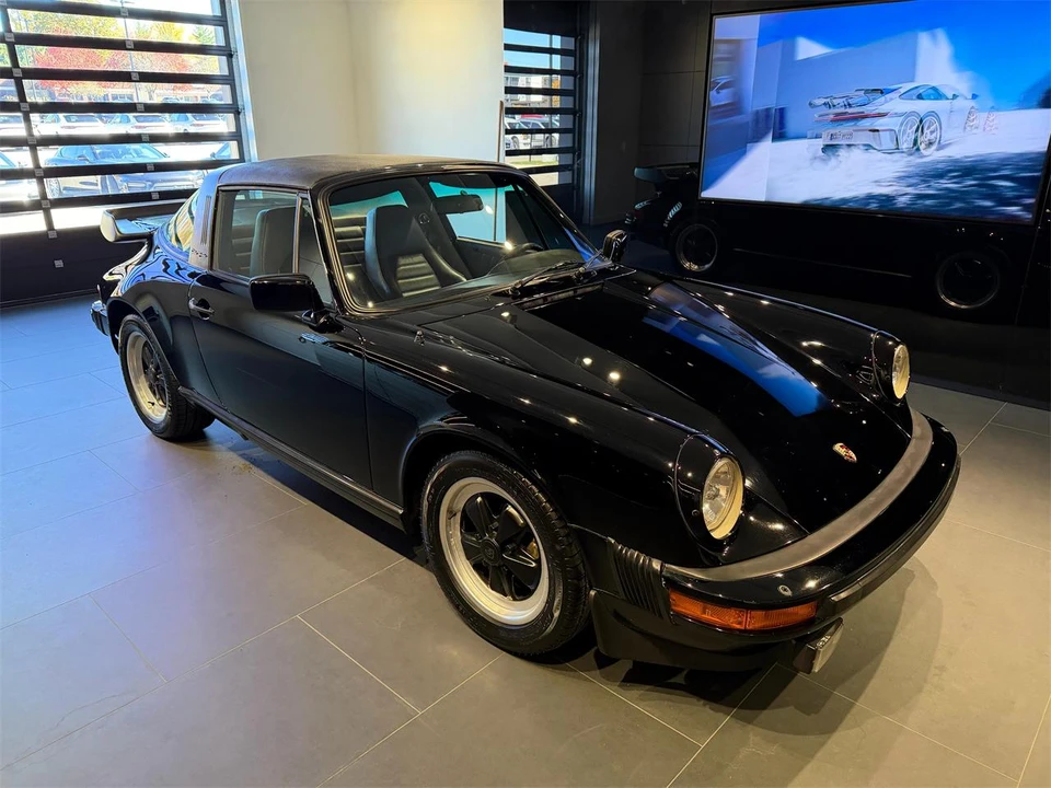 1982 Porsche 911 Carrera SC - Image 9 of 30