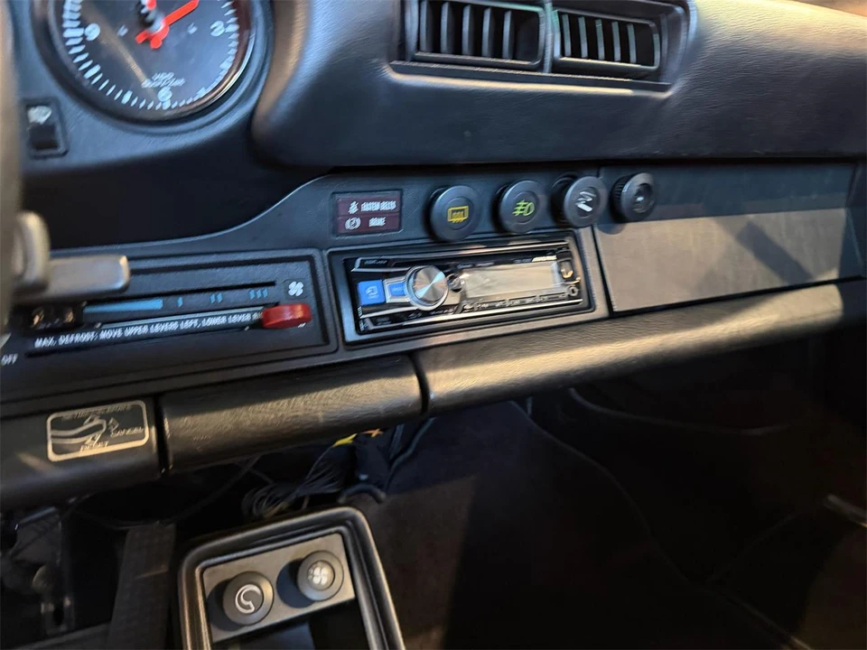1982 Porsche 911 Carrera SC - Image 24 of 30