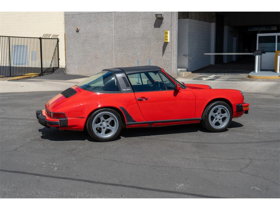 1982 Porsche 911 Carrera SC - Image 8 of 22