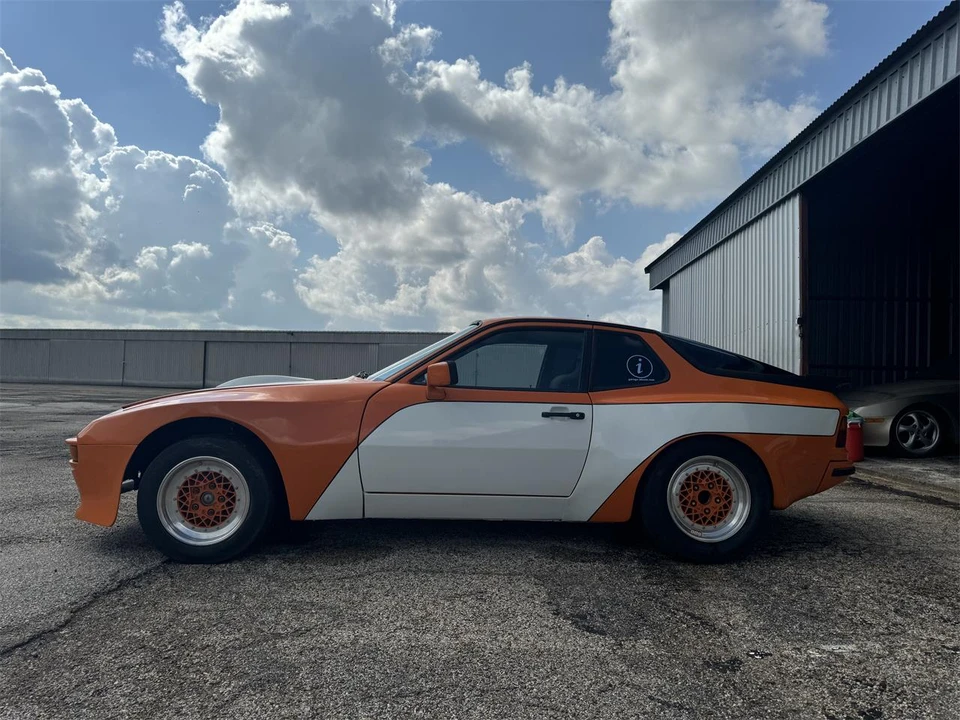1982 Porsche 924 - Image 7 of 31