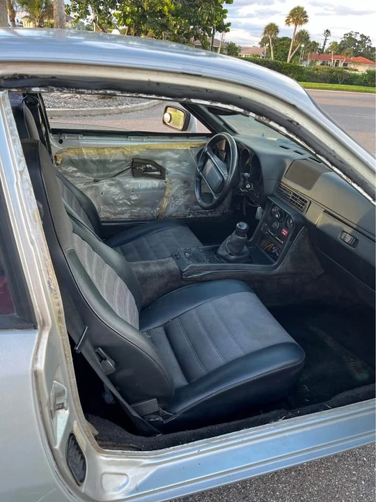 1982 Porsche 924 - Image 5 of 9