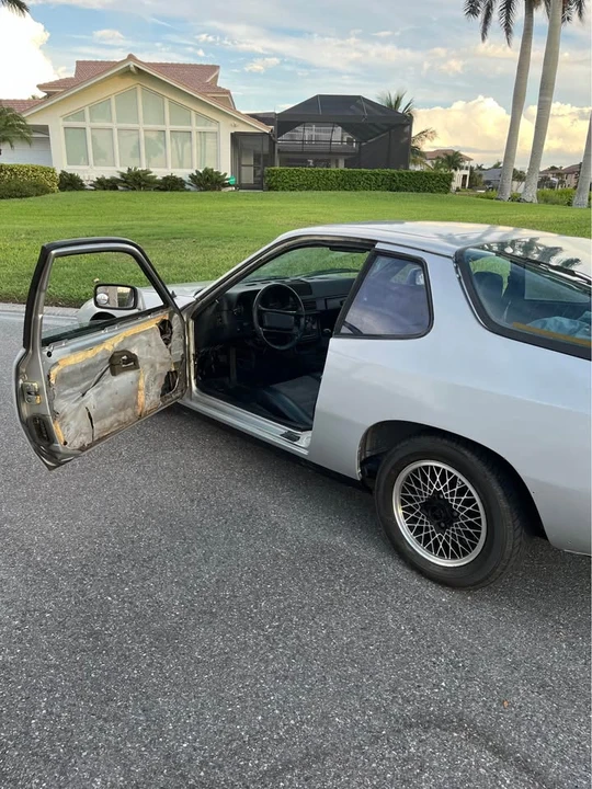 1982 Porsche 924 - Image 8 of 9