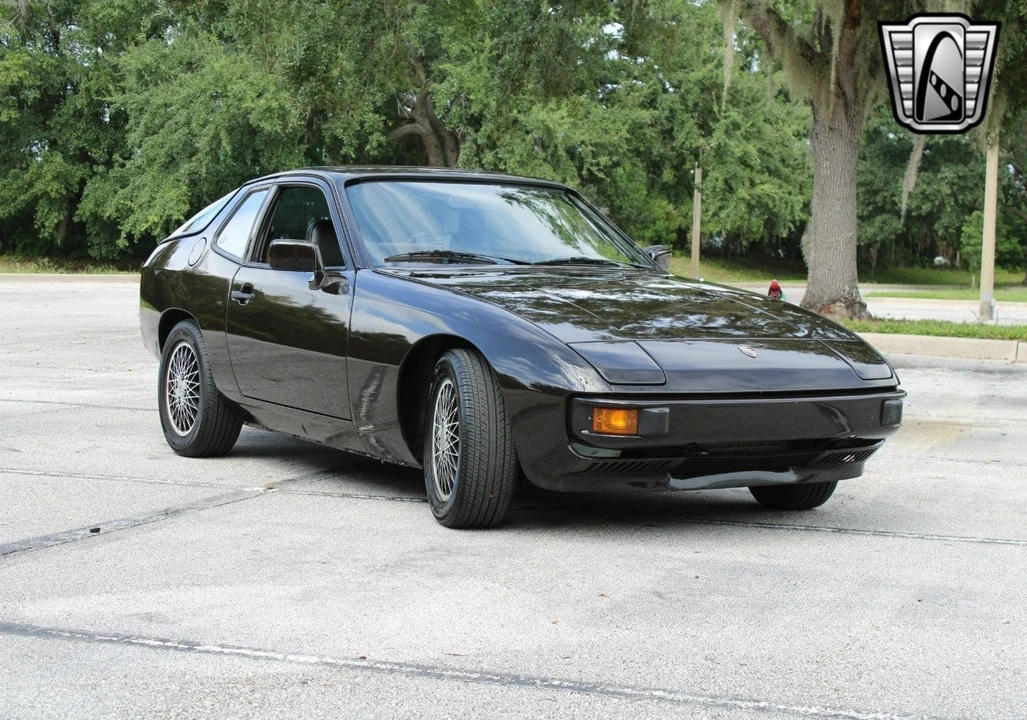 1982 Porsche 924 - Image 7 of 12