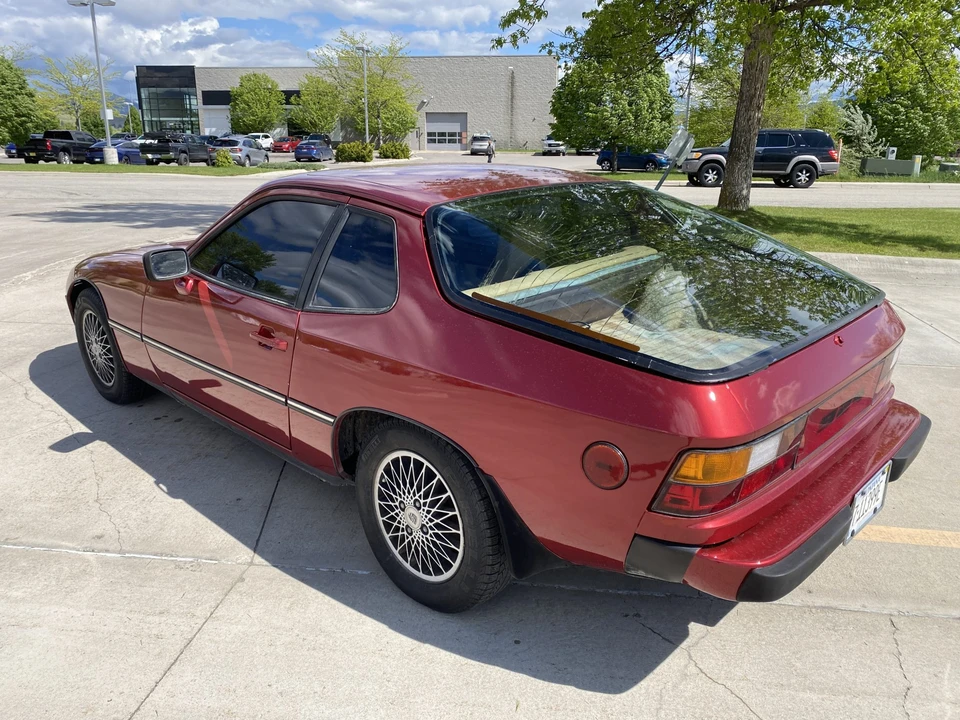 1982 Porsche 924 - Image 4 of 31