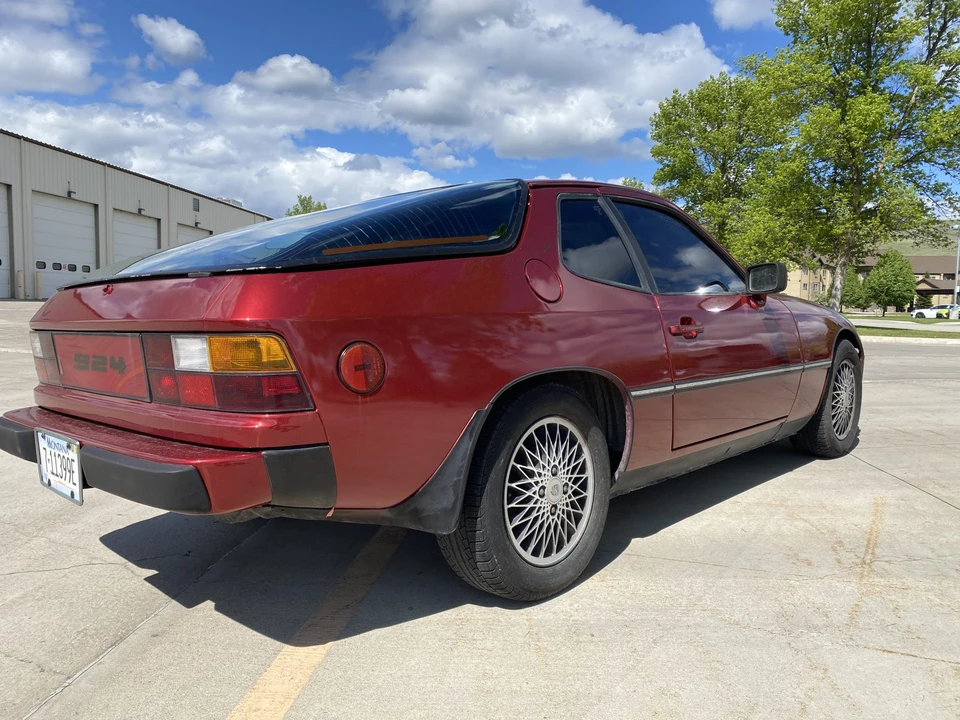 1982 Porsche 924 - Image 6 of 31