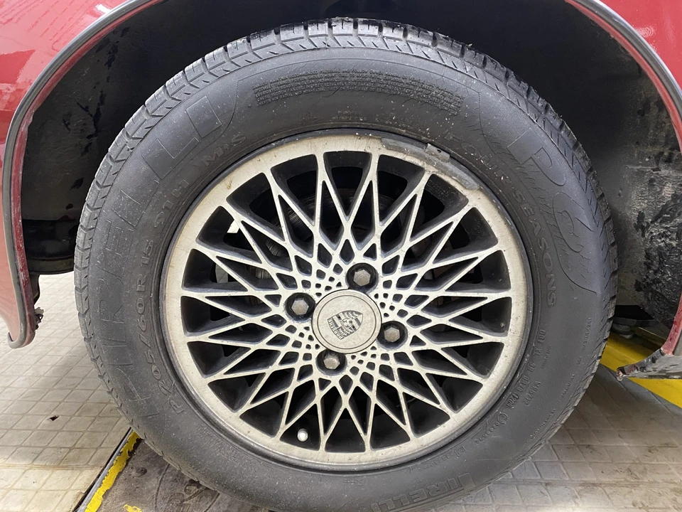 1982 Porsche 924 - Image 18 of 31
