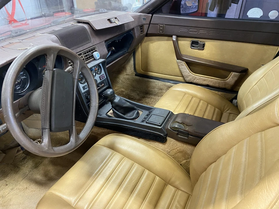 1982 Porsche 924 - Image 21 of 31