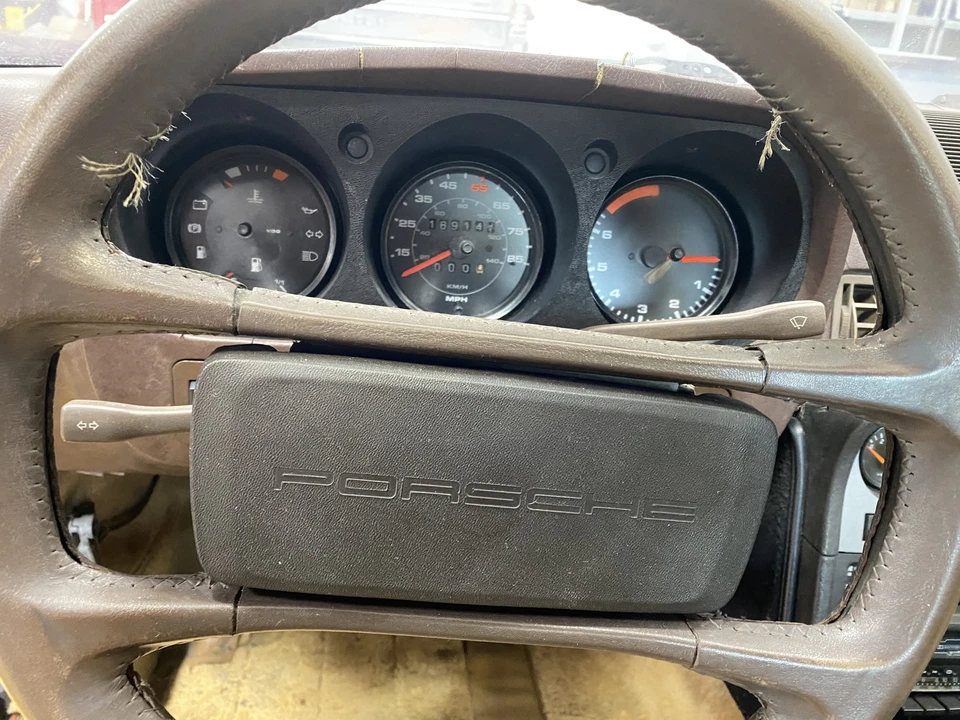 1982 Porsche 924 - Image 30 of 31