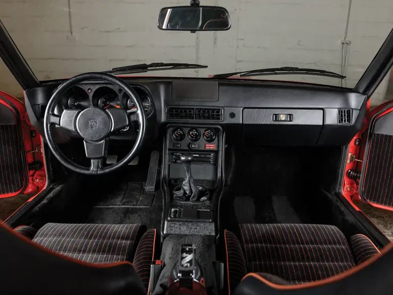 1982 Porsche 924 - Image 5 of 31