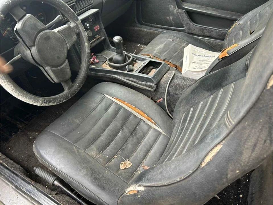1982 Porsche 924 - Image 12 of 30