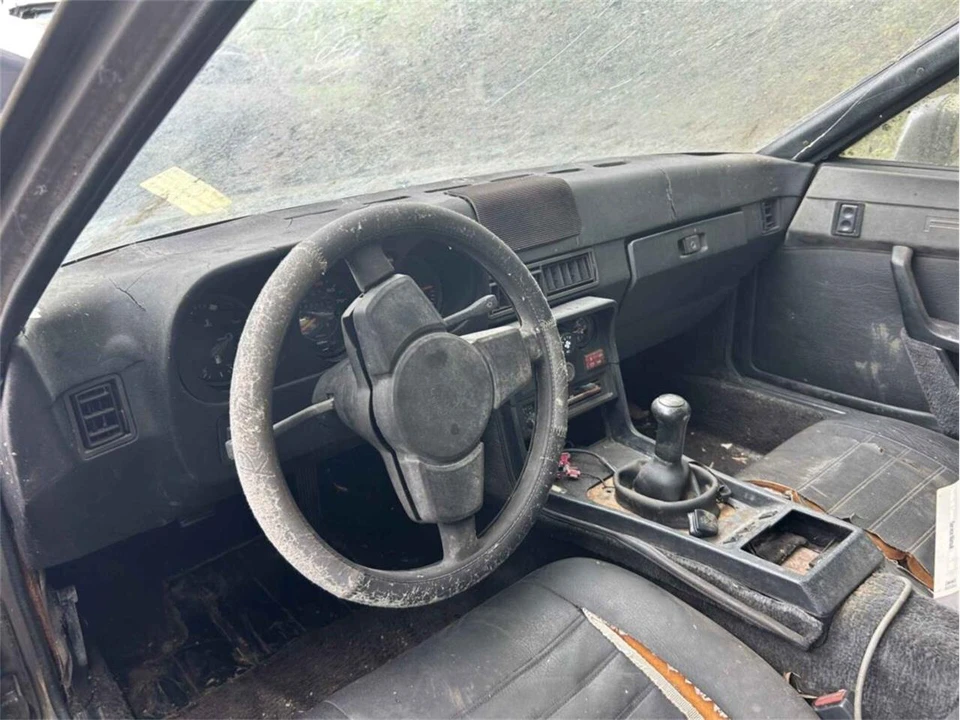 1982 Porsche 924 - Image 17 of 30
