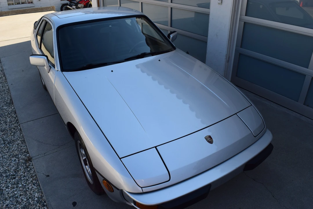 1982 Porsche 924 - Image 10 of 31