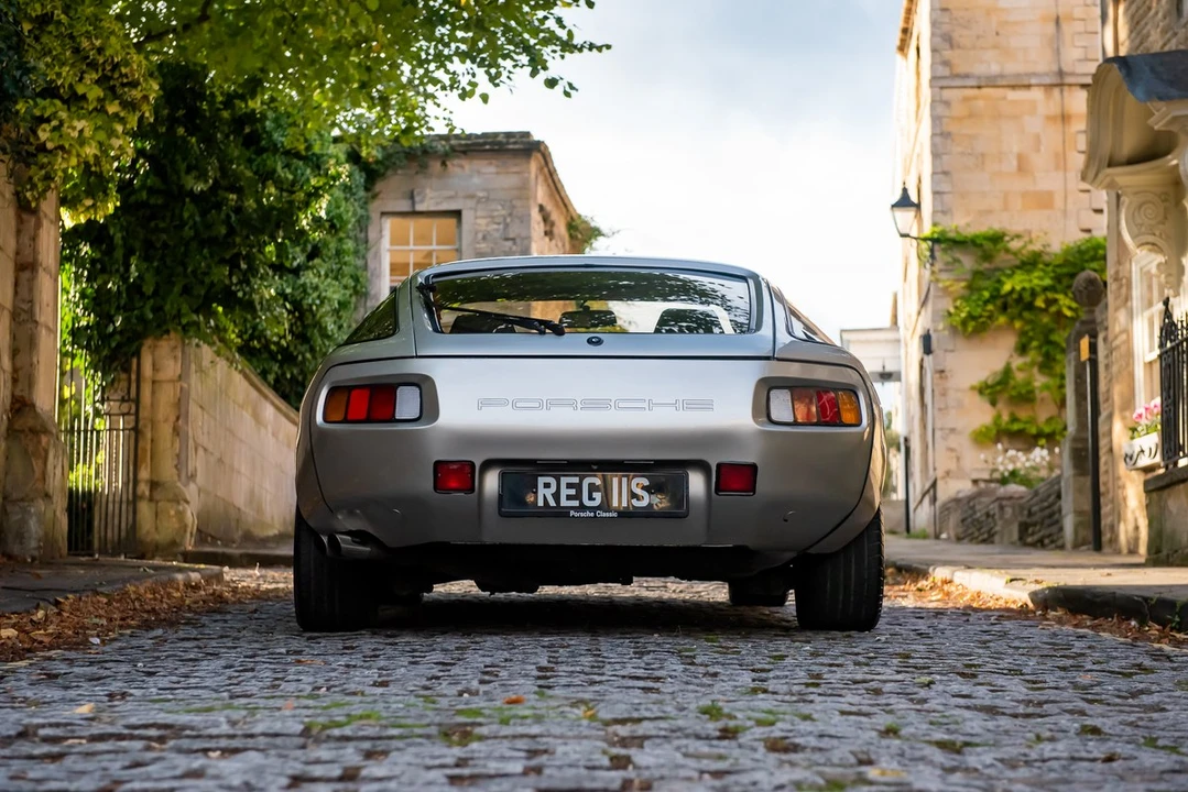 1982 Porsche 928 - Image 11 of 30