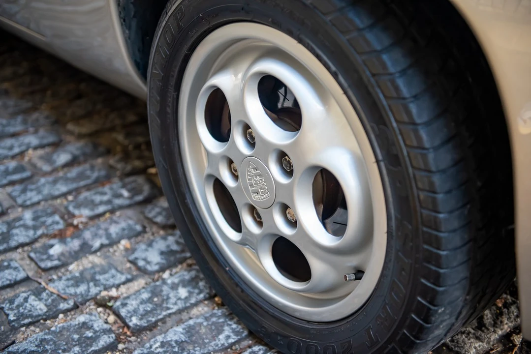 1982 Porsche 928 - Image 29 of 30
