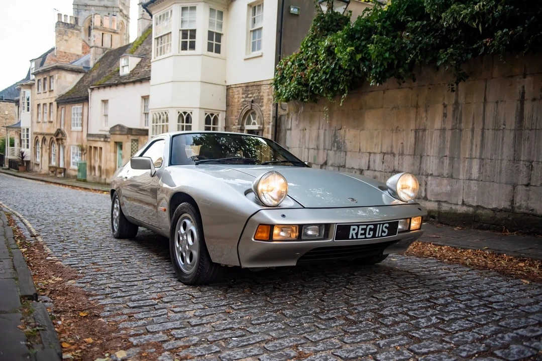 1982 Porsche 928 - Image 17 of 30