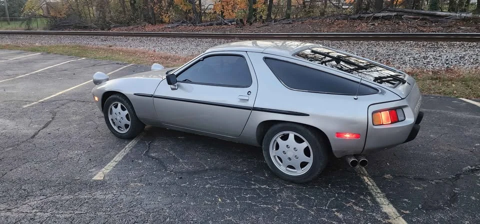1982 Porsche 928 - Image 14 of 15
