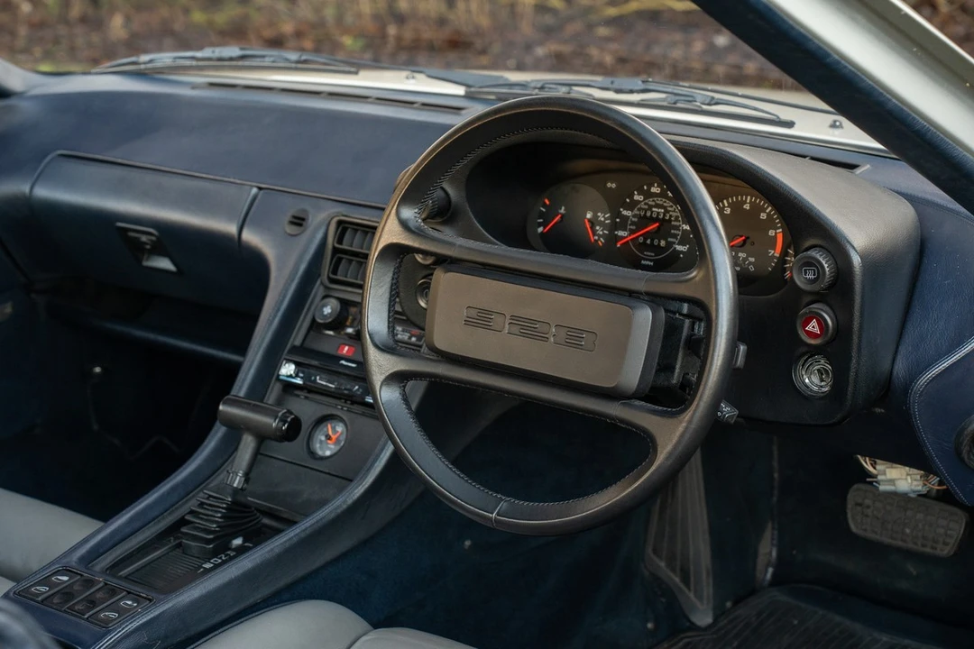 1982 Porsche 928 - Image 28 of 30