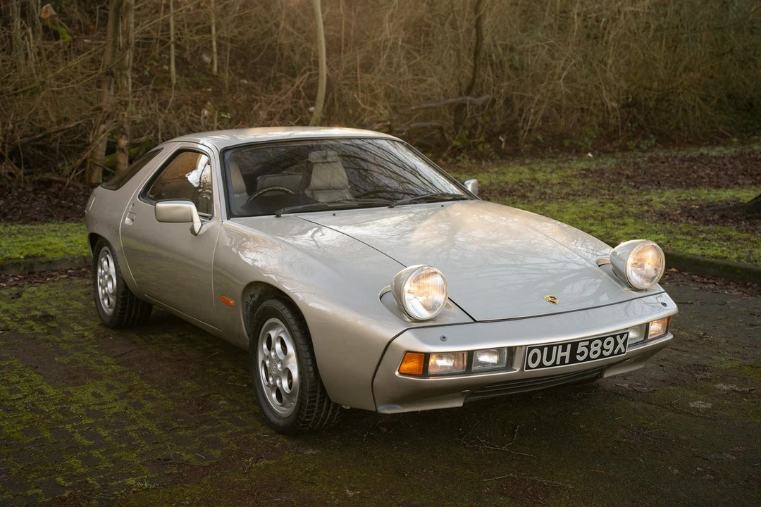 1982 Porsche 928 - Image 5 of 30