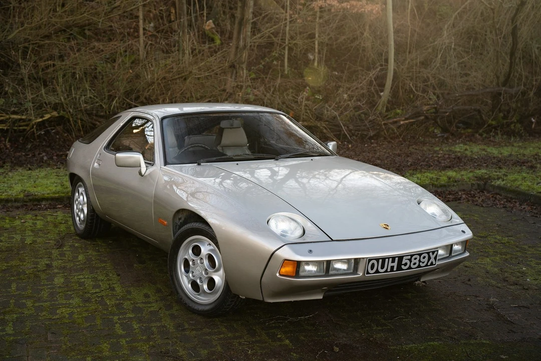 1982 Porsche 928 - Image 4 of 30