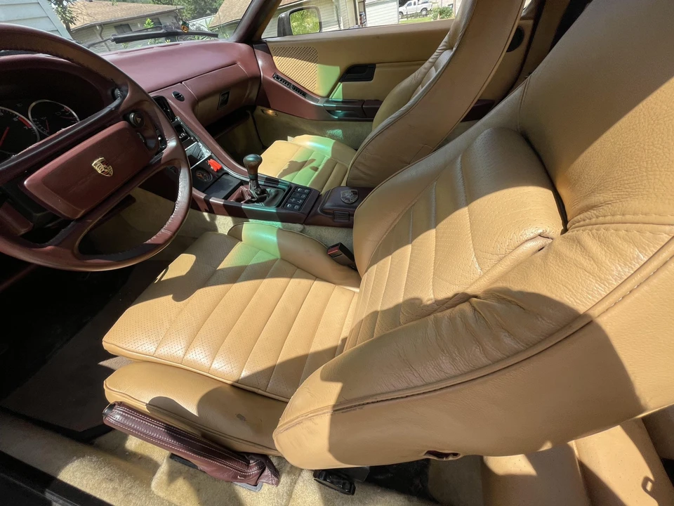 1982 Porsche 928 - Image 20 of 31