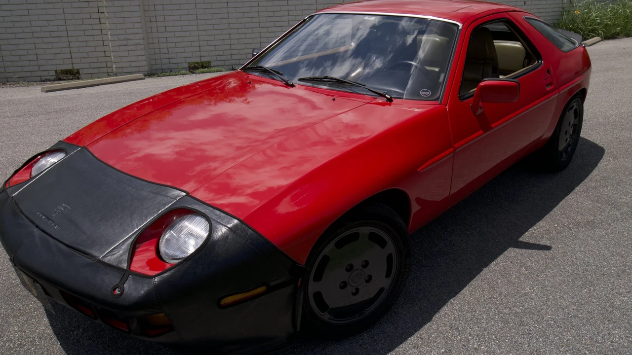 1982 Porsche 928 - Image 22 of 31