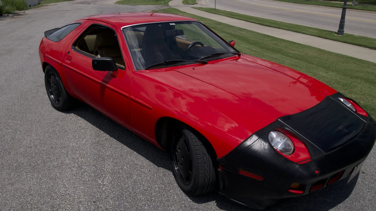 1982 Porsche 928 - Image 19 of 31