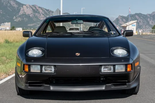 1982 Porsche 928 - Image 2 of 31