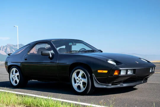 1982 Porsche 928 - Image 4 of 31