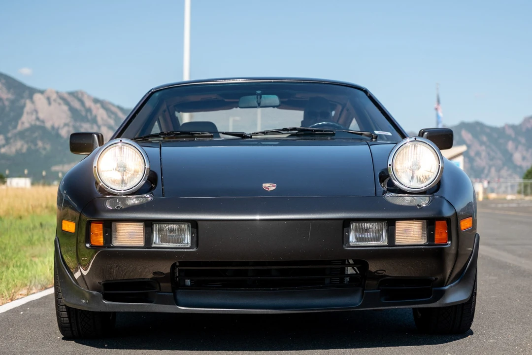 1982 Porsche 928 - Image 3 of 31