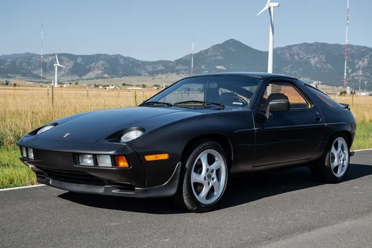 1982 Porsche 928 5-Speed