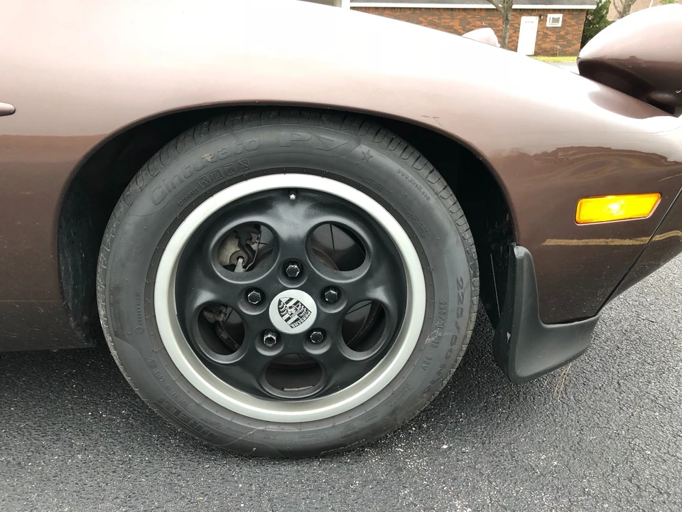 1982 Porsche 928 - Image 16 of 31