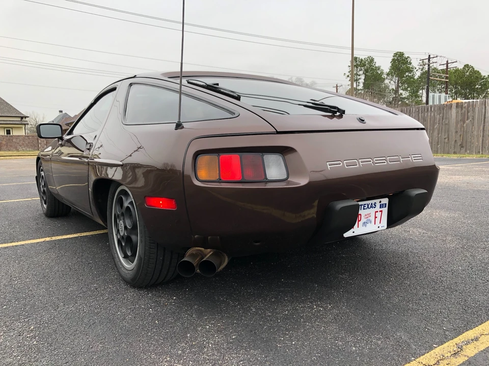 1982 Porsche 928 - Image 3 of 31