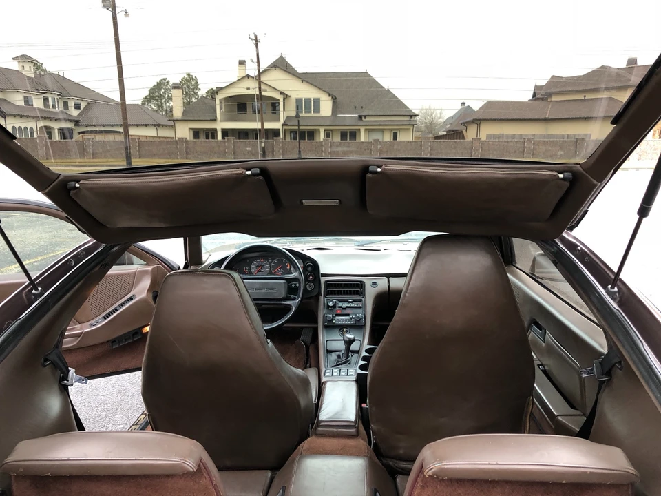 1982 Porsche 928 - Image 28 of 31