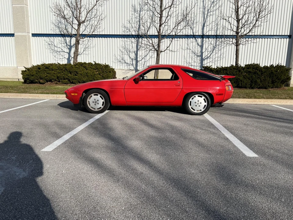 1982 Porsche 928 - Image 23 of 31