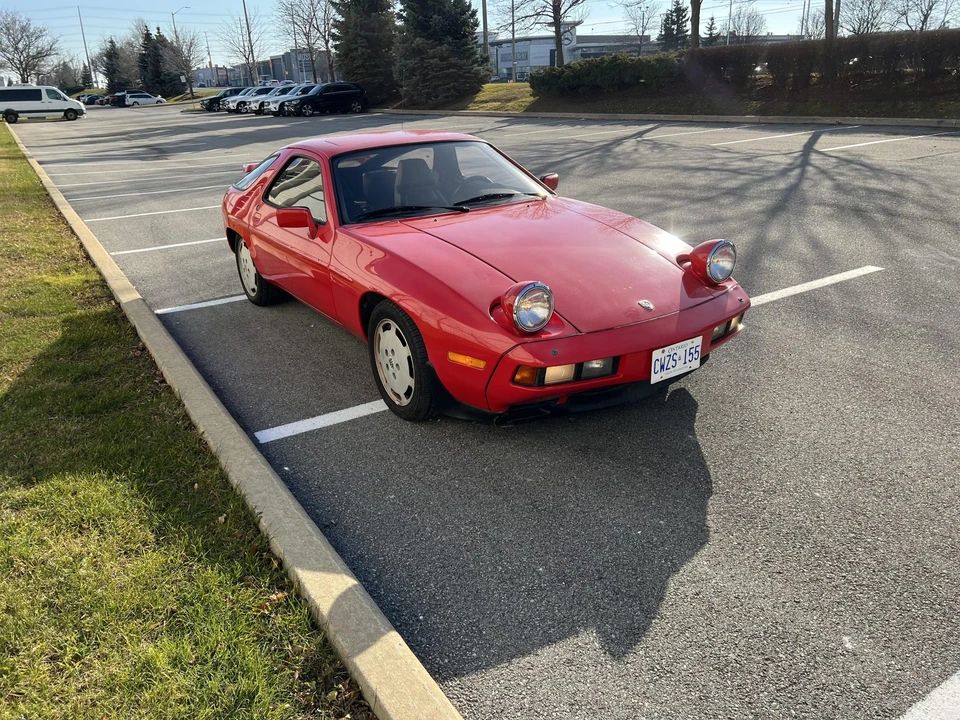 1982 Porsche 928 - Image 5 of 31