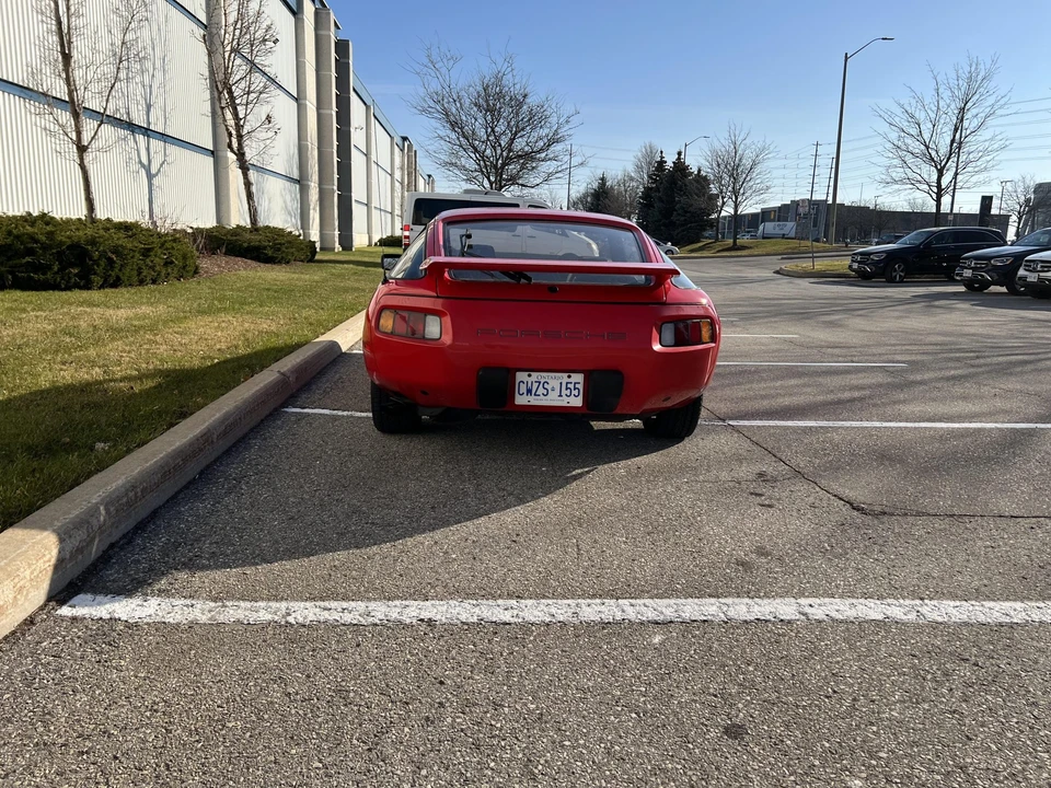 1982 Porsche 928 - Image 13 of 31